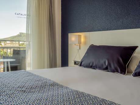 Habitación doble Vista Montaña Superior del hotel Catalonia Del Mar - Adults Only