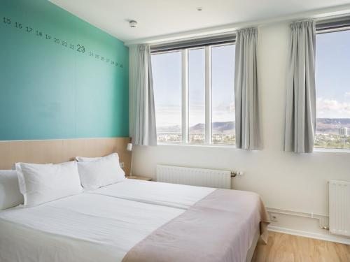 Habitación Doble con vistas a la montaña - 1 o 2 camas del hotel Reykjavik Lights By Keahotels. Foto 2