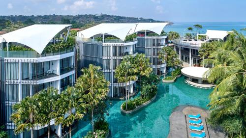Deluxe Room King Bed Lagoon Access, Kids Club Access & 2 Minutes Walk To Jimbaran Beach del hotel Le Meridien Bali Jimbaran - Chse Certified