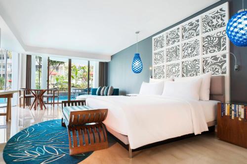 Aqua Studio Suite King Bed Lagoon Access, Kids Club Access & 2 Minutes Walk To Jimbaran Beach del hotel Le Meridien Bali Jimbaran - Chse Certified. Foto 3