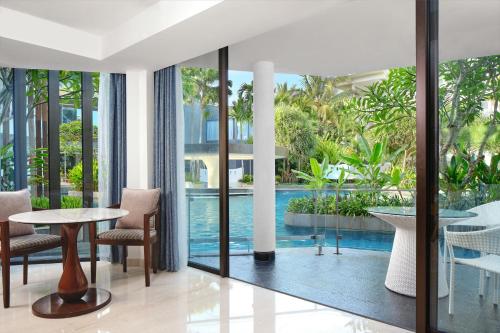 Avant Garde 1 Bedroom Suite, Kids Club Access & 2 Minutes Walk To Jimbaran Beach del hotel Le Meridien Bali Jimbaran - Chse Certified. Foto 3