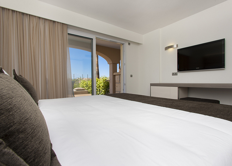 Suite Swim-Up del hotel Insotel Club Cala Mandia. Foto 2