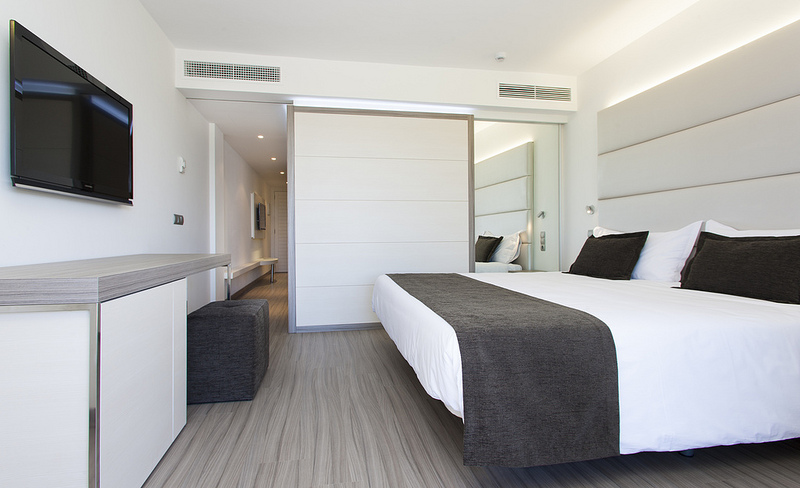 Suite Superior Familiar del hotel Insotel Club Cala Mandia. Foto 3