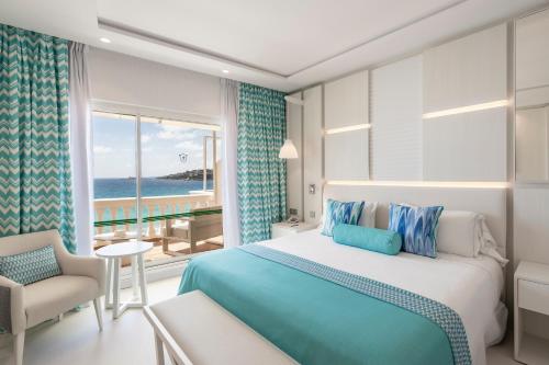 Suite Junior con vistas al mar del hotel Nixe Palace. Foto 7