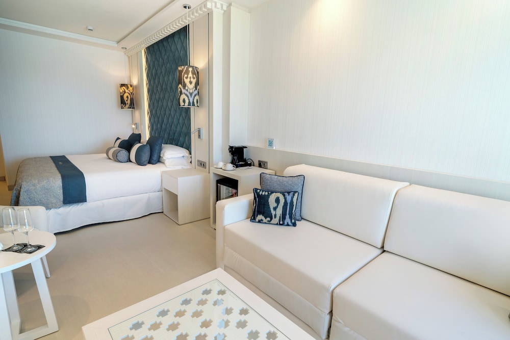 Junior Suite Vista al Mar del hotel Nixe Palace. Foto 3