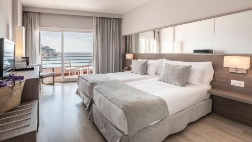 Habitación Doble con vistas al mar del hotel Be Live Experience Costa Palma