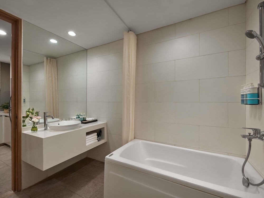 Apartamento de un dormitorio del hotel Novotel Living Saigon South. Foto 5