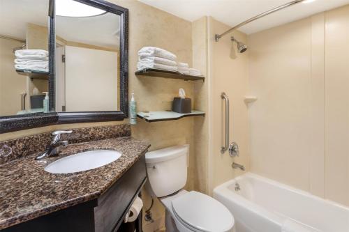 Habitación Doble - 2 camas dobles del hotel Best Western Bar Harbour Inn. Foto 3