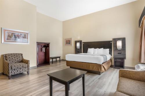 Habitación Deluxe King con sofá cama del hotel Best Western Bar Harbour Inn. Foto 2