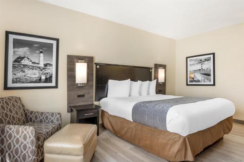 Suite con cama extragrande del hotel Best Western Bar Harbour Inn. Foto 3