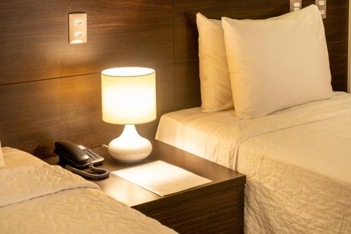 Suite Superior con cama extragrande del hotel Arosa Rio. Foto 3
