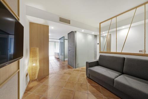 Habitación Familiar del hotel Occidental Cala Viñas. Foto 4