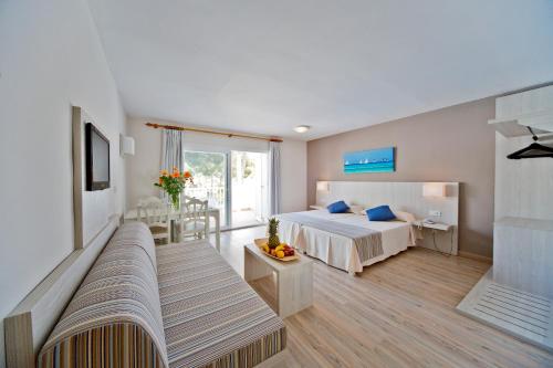 Basic Apartment 1 Bedroom del hotel Club Es Talaial. Foto 2