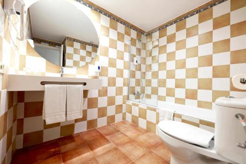 Apartamento de 1 dormitorio del hotel Club Es Talaial. Foto 2