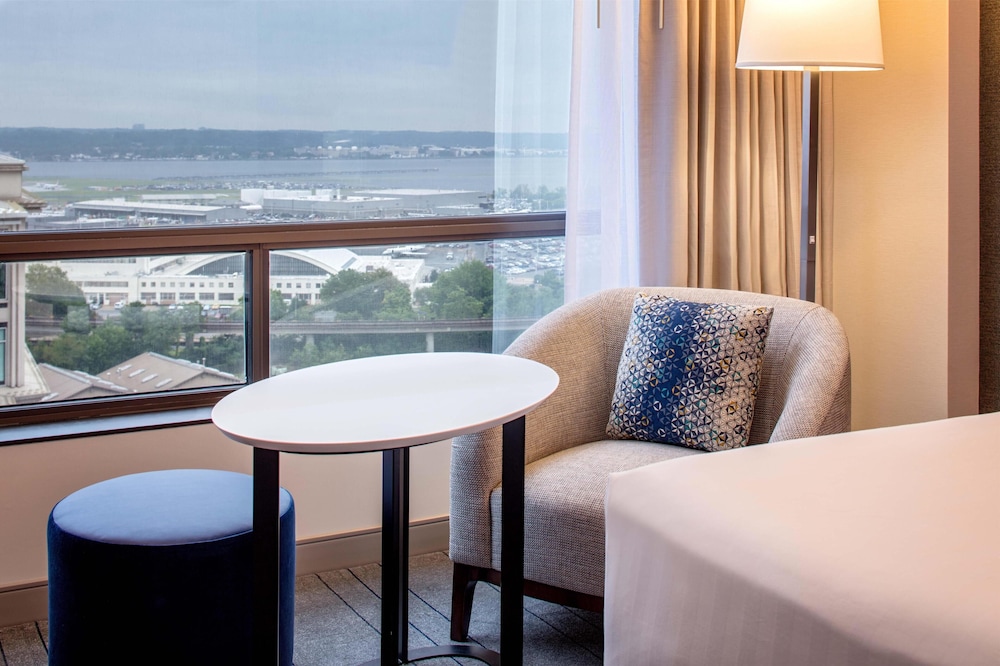 1 Cama King piso alto del hotel Hyatt Regency Crystal City at Reagan National Airport