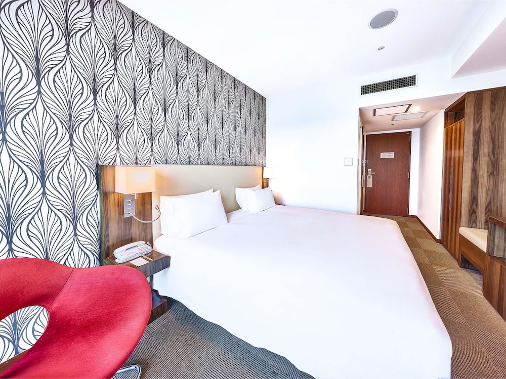 Habitación King Superior del hotel Mercure Okinawa Naha. Foto 11