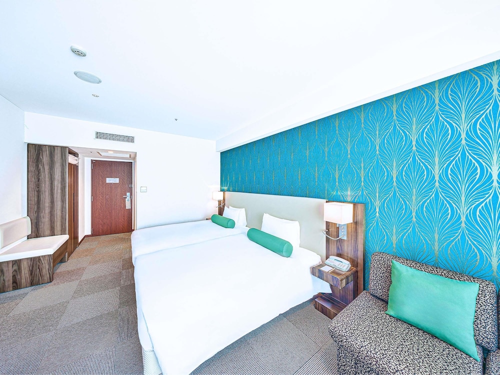Habitación Triple Superior del hotel Mercure Okinawa Naha. Foto 10