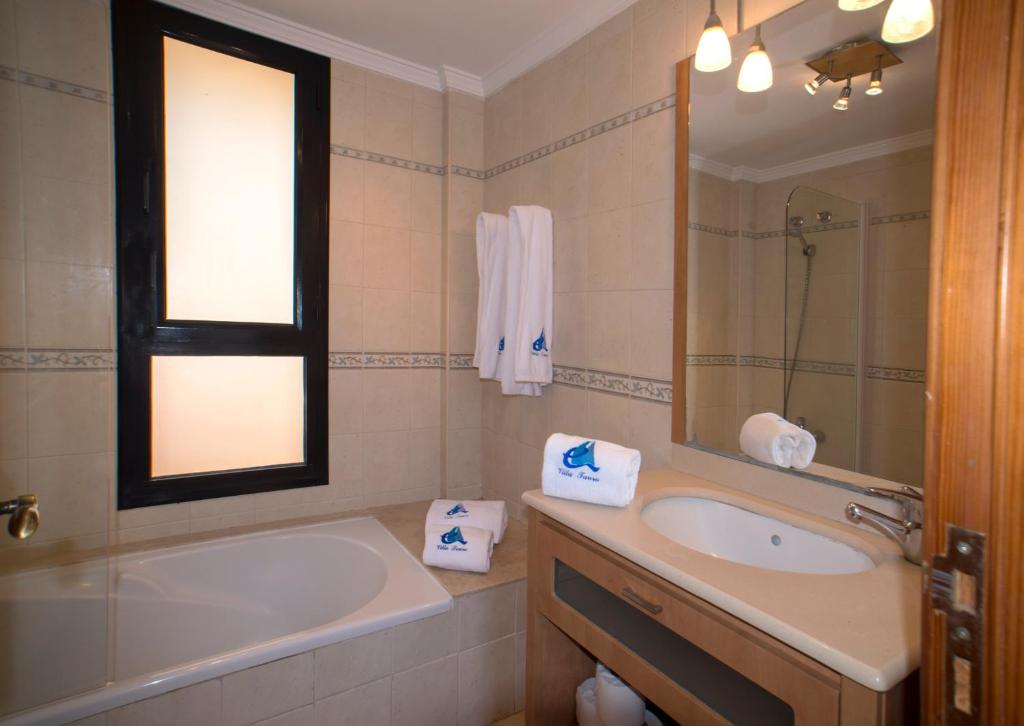 Casa Superior del hotel Casas De Tauro. Foto 3