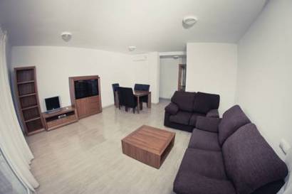 Apartamento 3 habitaciones del hotel Playa Ferrera. Foto 1