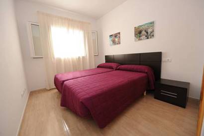 Apartamento 3 habitaciones del hotel Playa Ferrera. Foto 3