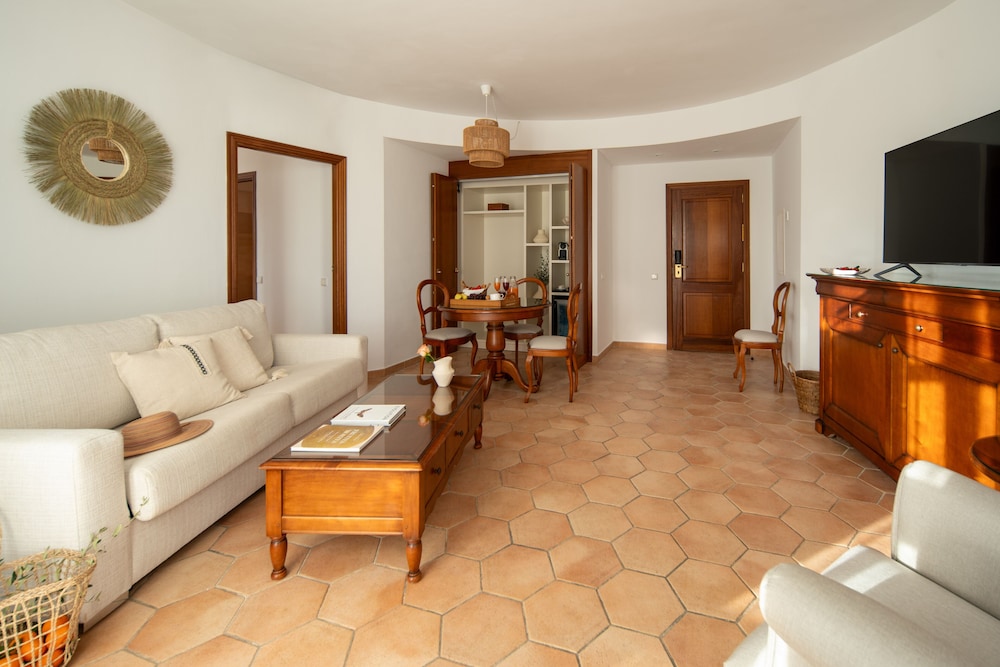 Gran Suite del hotel Melia Cala d'Or Boutique Hotel. Foto 1