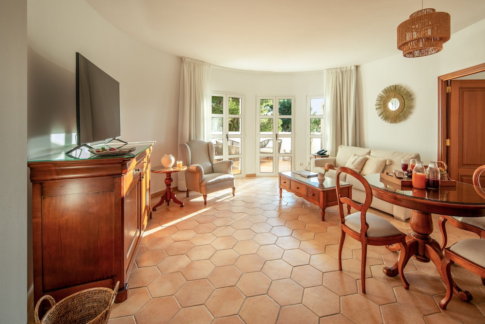 Gran Suite del hotel Melia Cala d'Or Boutique Hotel. Foto 2