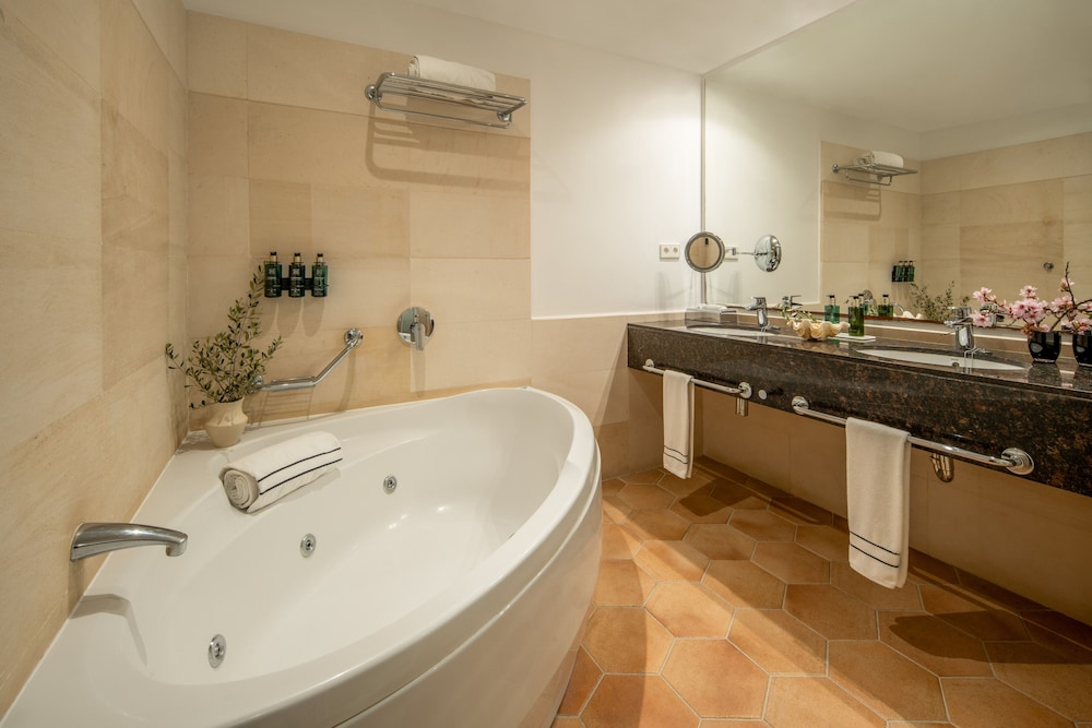 Gran Suite del hotel Melia Cala d'Or Boutique Hotel. Foto 12