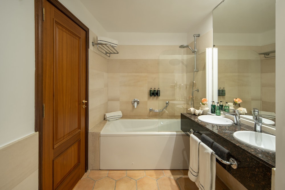 Gran Suite del hotel Melia Cala d'Or Boutique Hotel. Foto 13