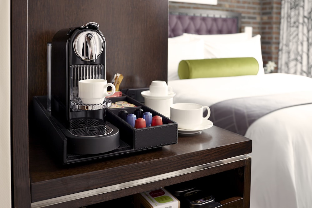 Habitación (Classic King Guest Room) del hotel Archer New York. Foto 2