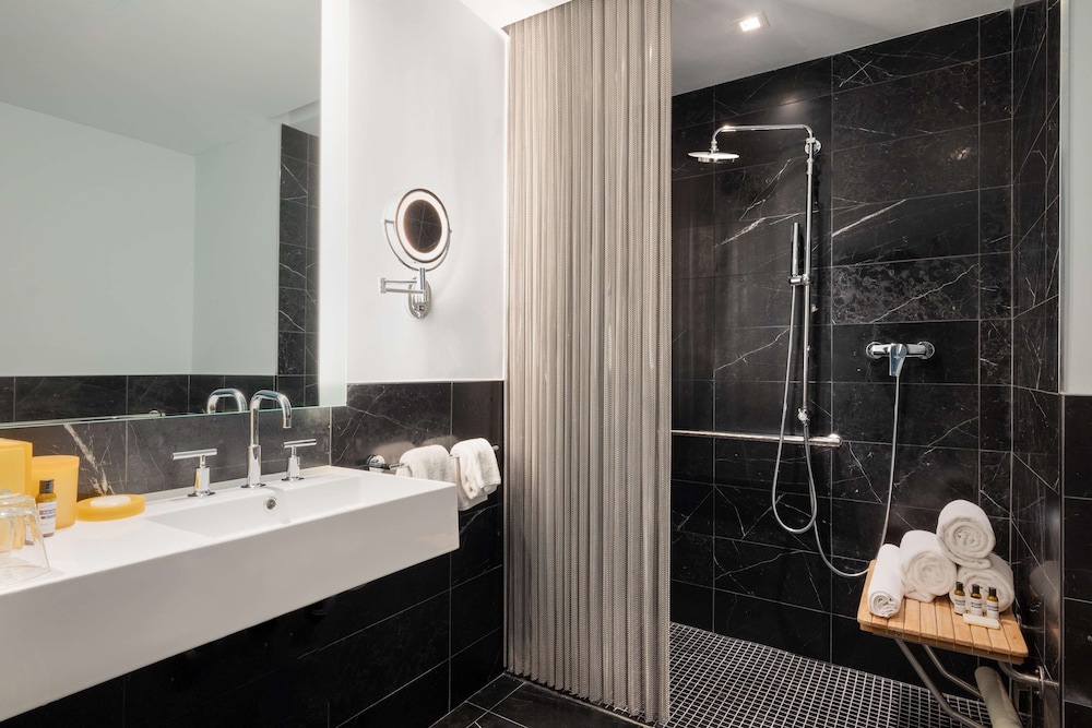 Habitación, 1 cama de matrimonio grande, accesible para personas con discapacidad (Shower) del hotel Hyatt Union Square New York. Foto 5