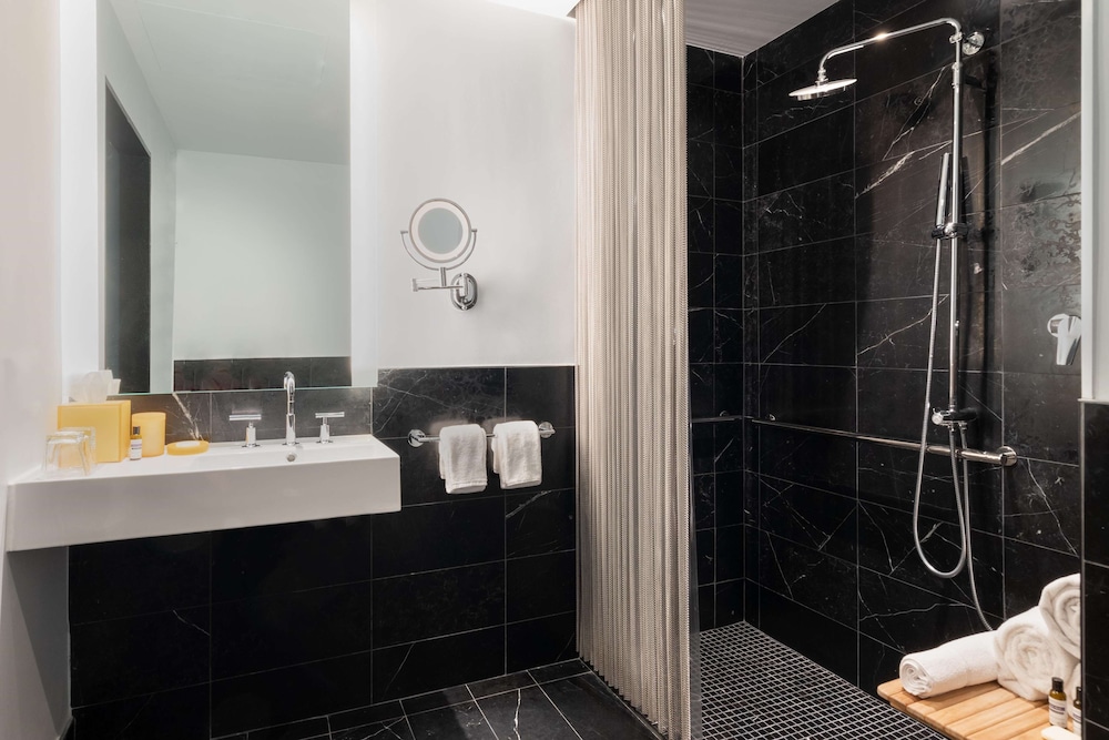 Habitación, 1 cama de matrimonio grande, accesible para personas con discapacidad (Shower) del hotel Hyatt Union Square New York. Foto 6