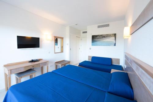 Habitación Doble con 2 camas del hotel Club Cala Romani