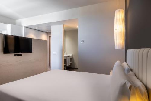 Habitación cuádruple del hotel Sb Plaza Europa. Foto 3