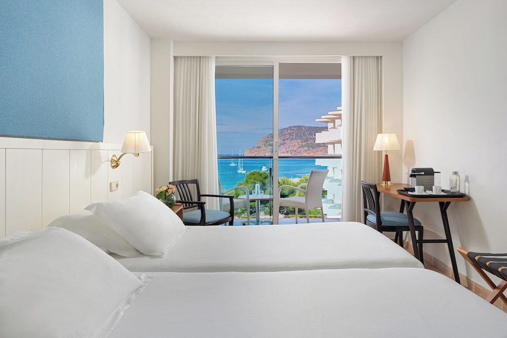 Habitación Superior con vistas al mar del hotel Boutique H10 Blue Mar - Adults Only