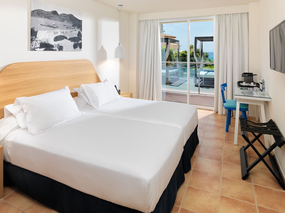Habitación Chill - Out con Vistas al Mar del hotel Boutique H10 Blue Mar - Adults Only. Foto 2