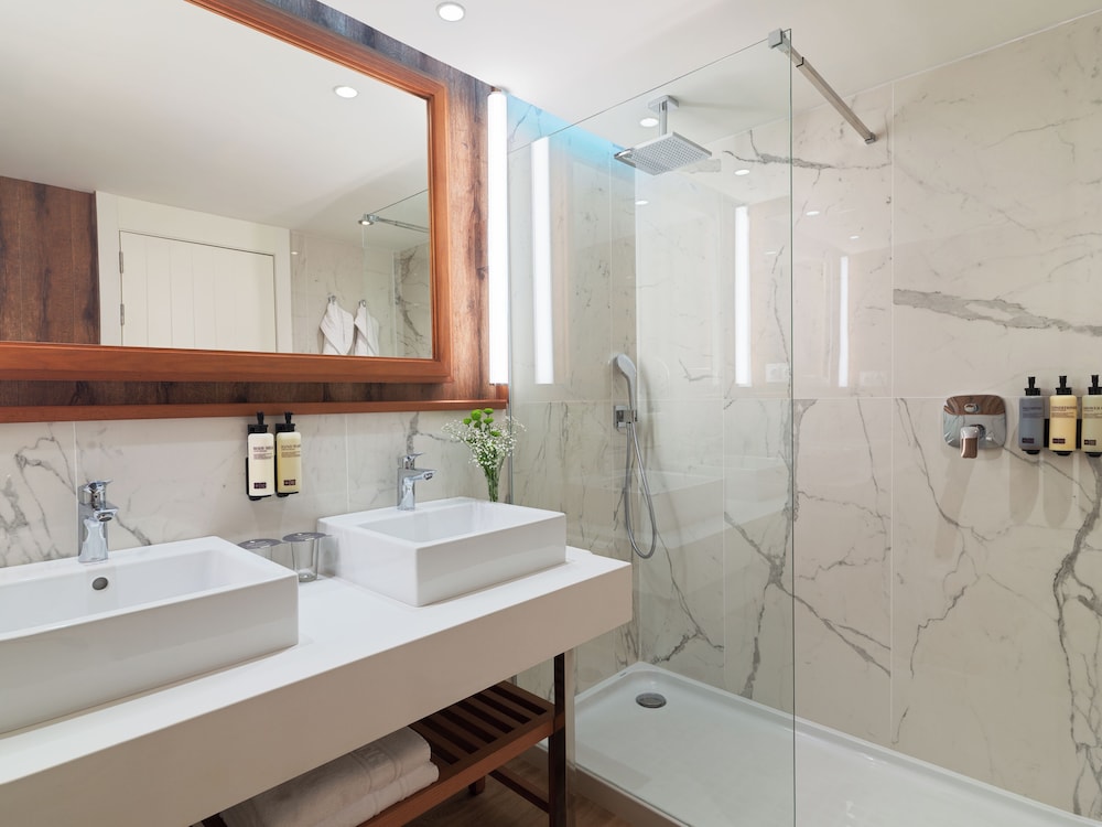 Suite Junior del hotel Boutique H10 Blue Mar - Adults Only. Foto 15