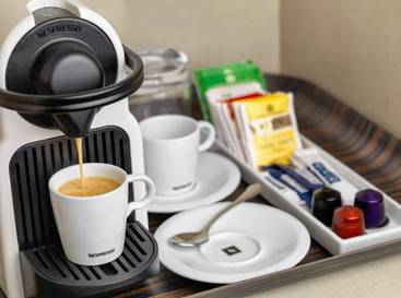 Habitación doble Lujo Balcón o Terraza del hotel H10 Art Gallery. Foto 2