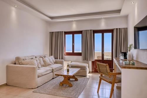 Suite Luna de Miel con bañera de hidromasaje al aire libre del hotel Splendour Resort. Foto 8