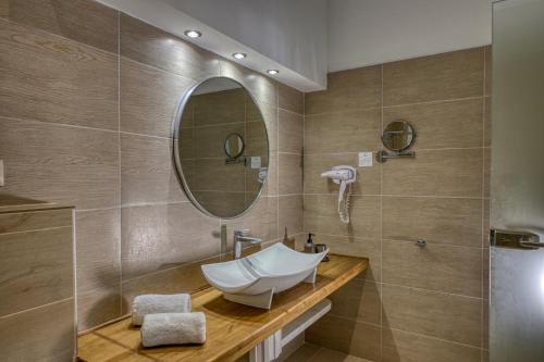 Jacuzzi Premium Suite with Indoor Jacuzzi del hotel Splendour Resort