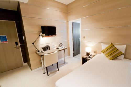 Habitación Superior Doble del hotel The Wesley Euston. Foto 2