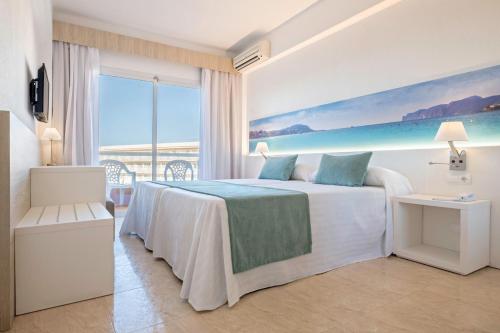 Habitación Triple Premium del hotel Azuline Bahamas and Bahamas II