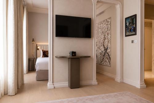 Suite Deluxe del hotel de Montesquieu. Foto 6