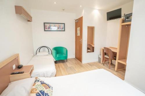 Habitación Triple del hotel Edgar Quinet. Foto 1