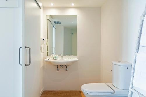 Habitación Doble Deluxe del hotel Hsm Son Verí. Foto 3