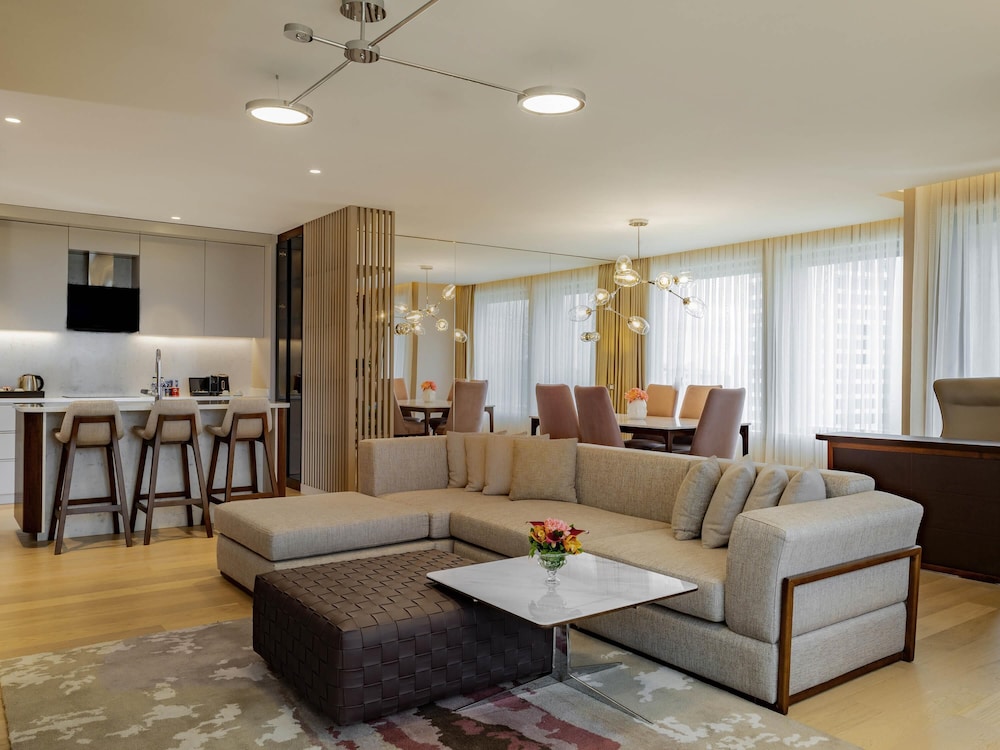 Suite Royal, varias camas (Bosphorus) del hotel Mövenpick Istanbul Bosphorus