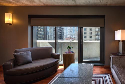 Suite Junior del hotel Eurostars Magnificent Mile. Foto 3