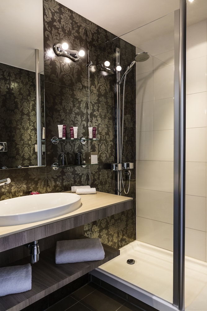 HABITACIÓN CLÁSICA, 2 camas individuales, 1ª planta del hotel Cabot Hotel Bordeaux - MGallery Collection. Foto 4