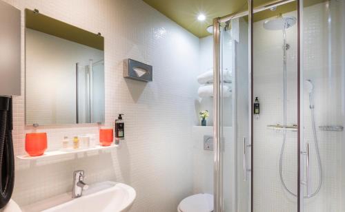 Superior room with garden view del hotel Gardette Park