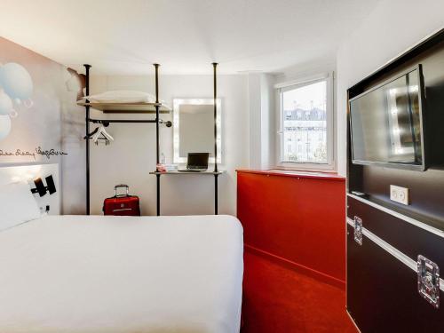 Habitación Doble Estándar del hotel Ibis Styles Paris Saint Denis Plaine. Foto 7