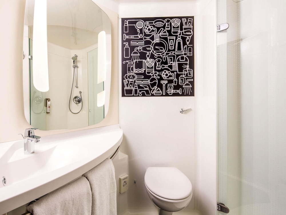 Habitación estándar doble, 1 cama doble del hotel ibis Londres Elstre Borehamwood. Foto 3